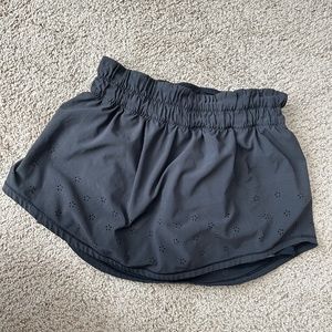 Early 2000's Lululemon Laser-Cut Flower Skirt